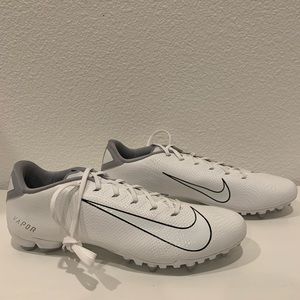 Nike Vapor Football cleats size 16